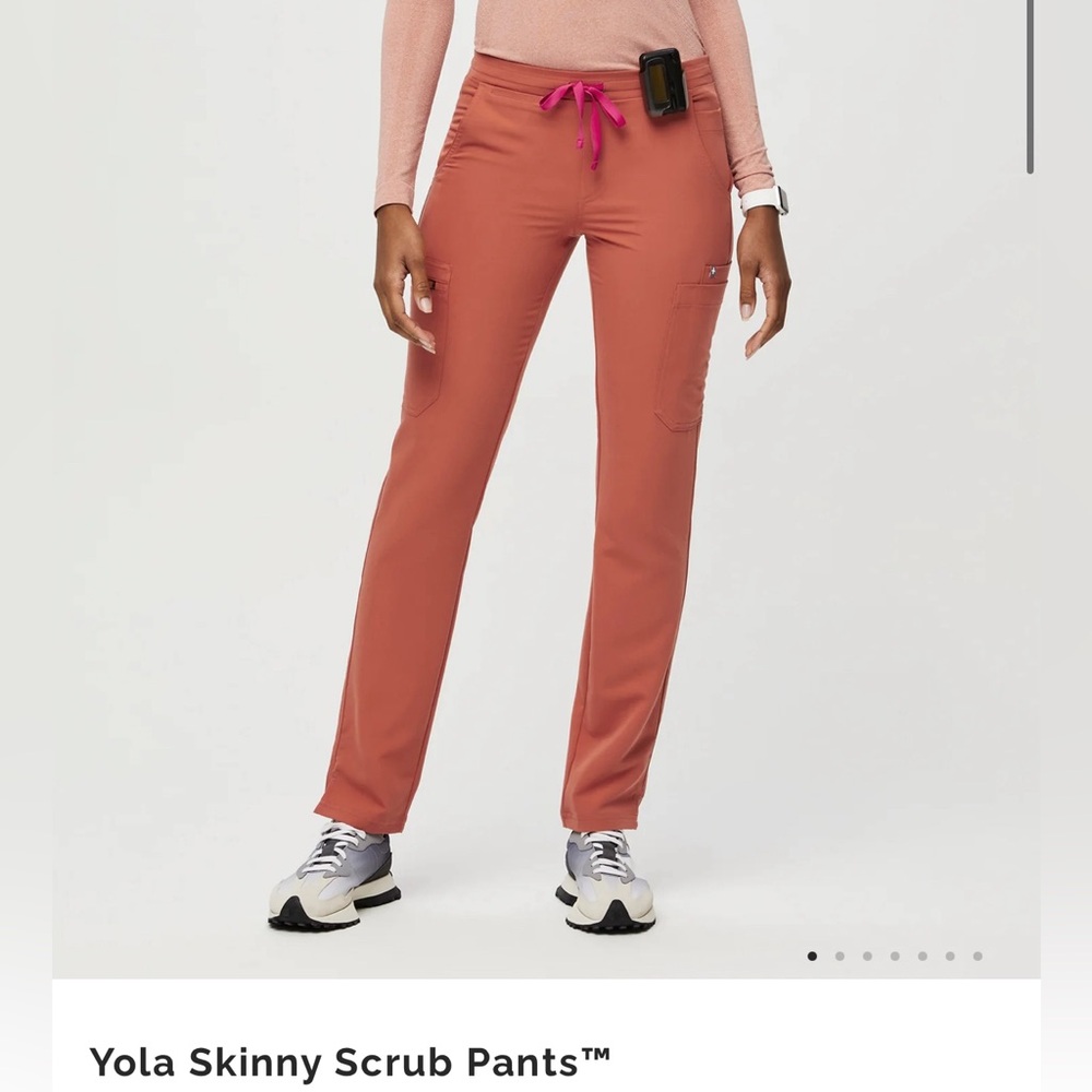 Figs Yola Skinny Scrub Pants in Terracotta XXS Regular